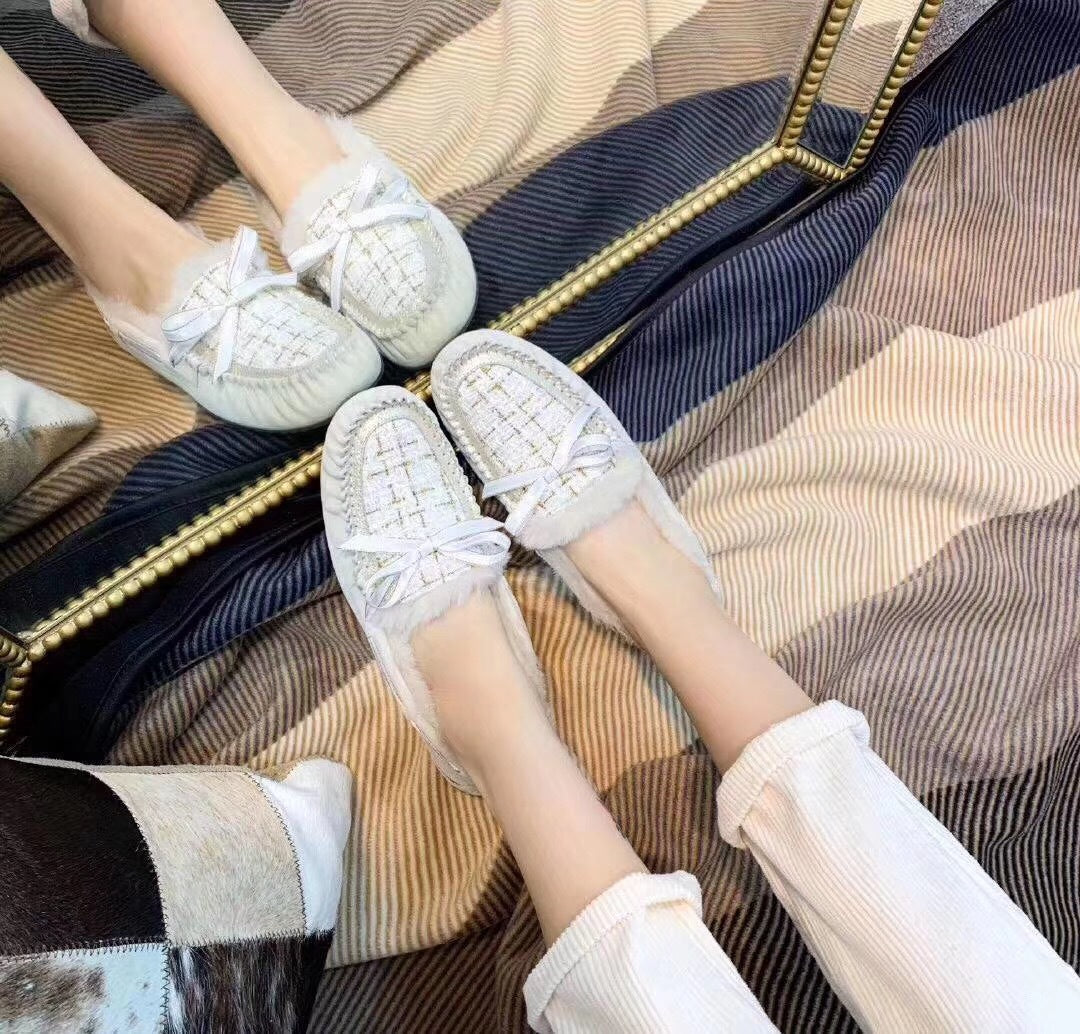 5623 Pearl White Chic Moccasin-Style Loafers