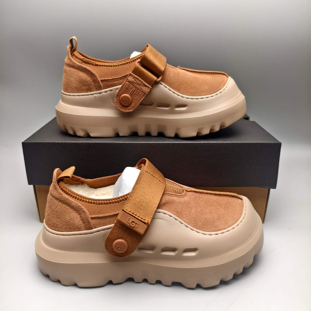 7550 Unisex Chestnut Slip-On Casual Shoes