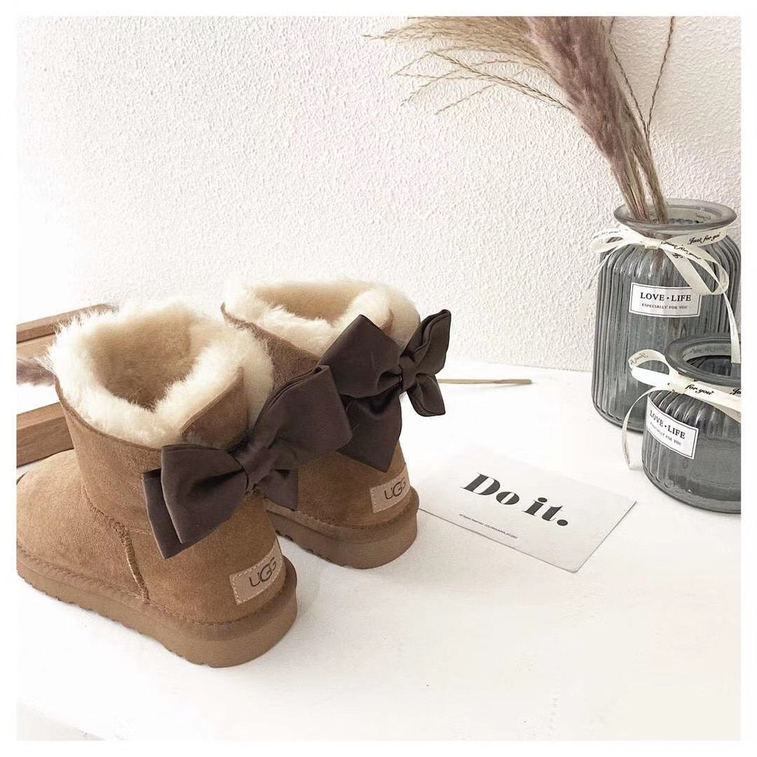 3130 Chestnut Bow-Detail Ankle Boots