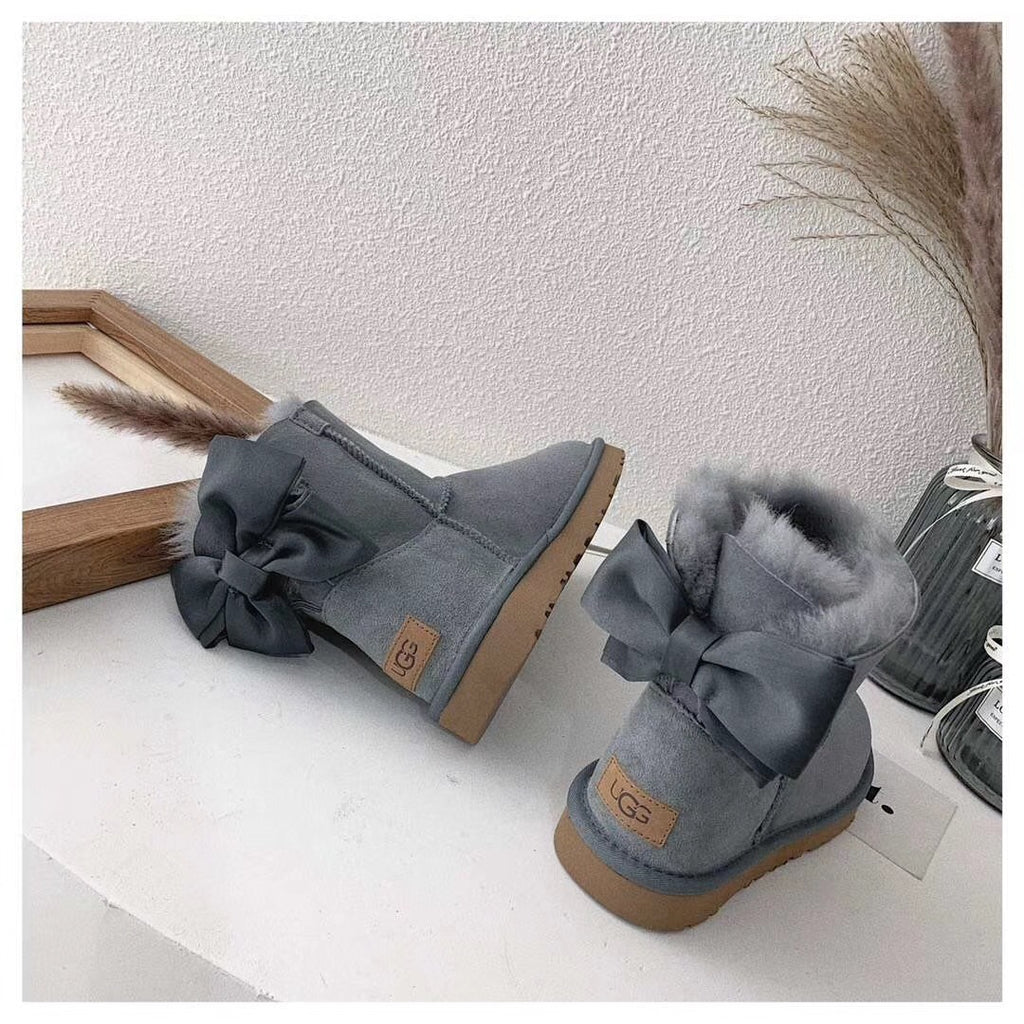 3130 Gray Bow-Detail Ankle Boots