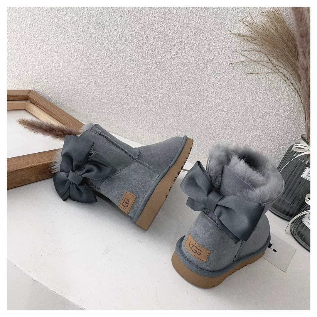 3130 Gray Bow-Detail Ankle Boots