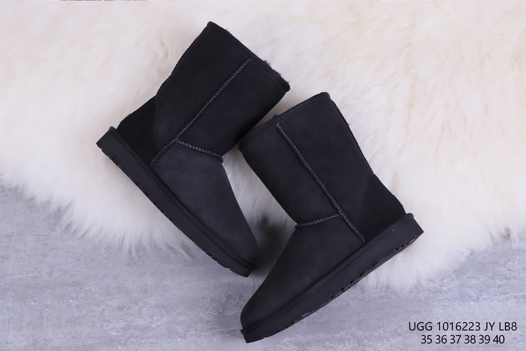 6223 Classic Short II Black Boots