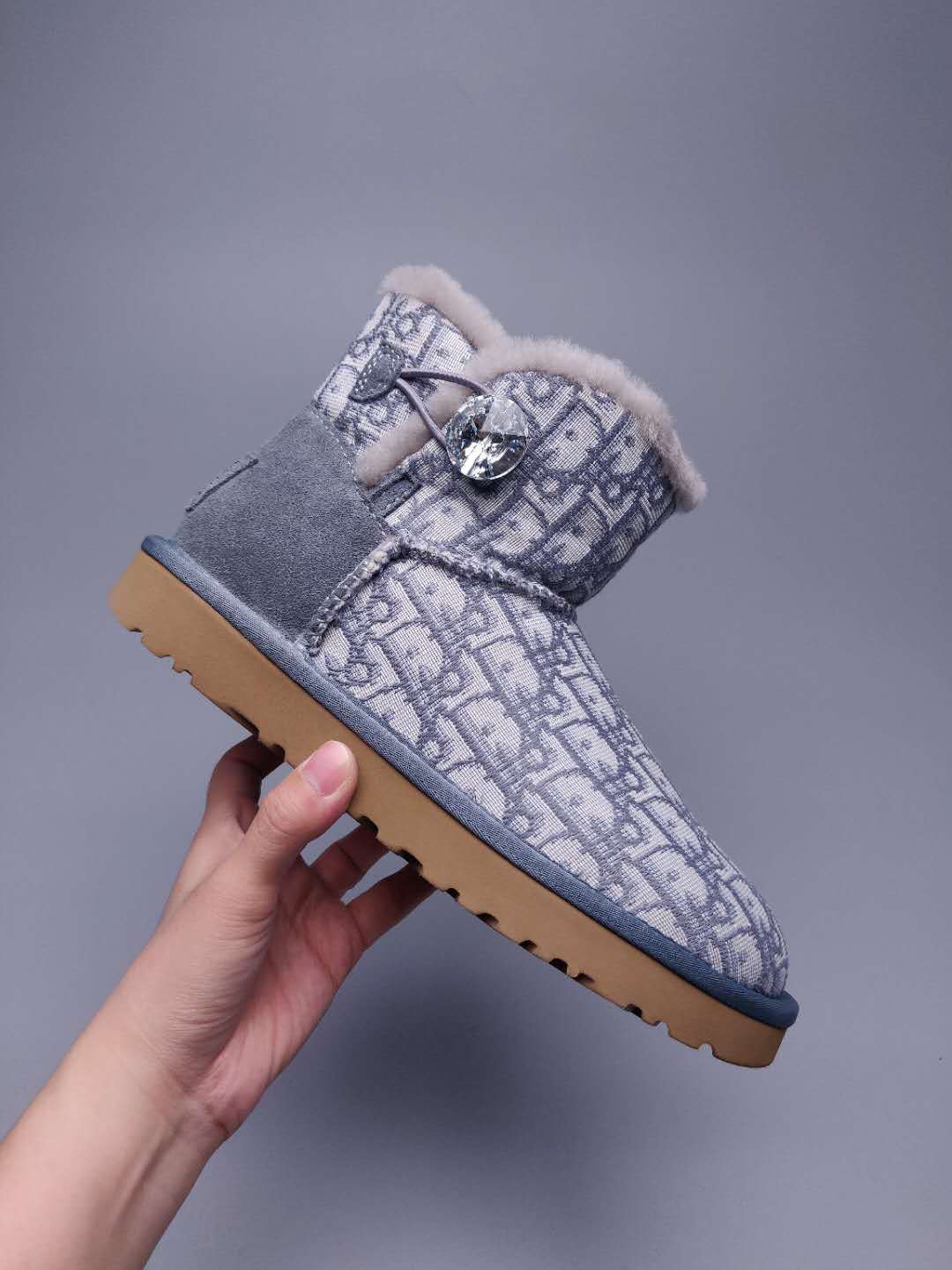 6554 Gray Fabric-Texture Shoes
