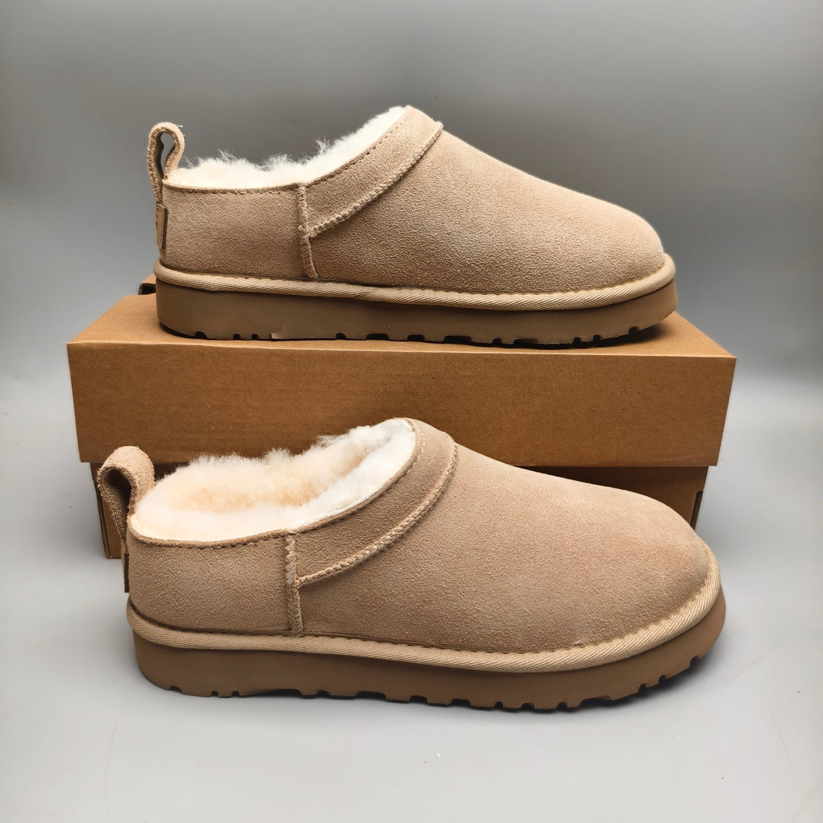 3891 Women's Sand Classic Slip-On Shoes