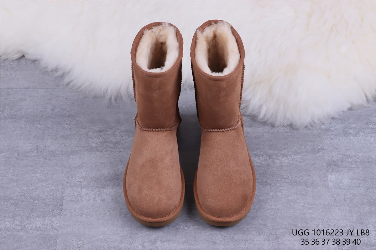 6223 Classic Short II Chestnut Boots