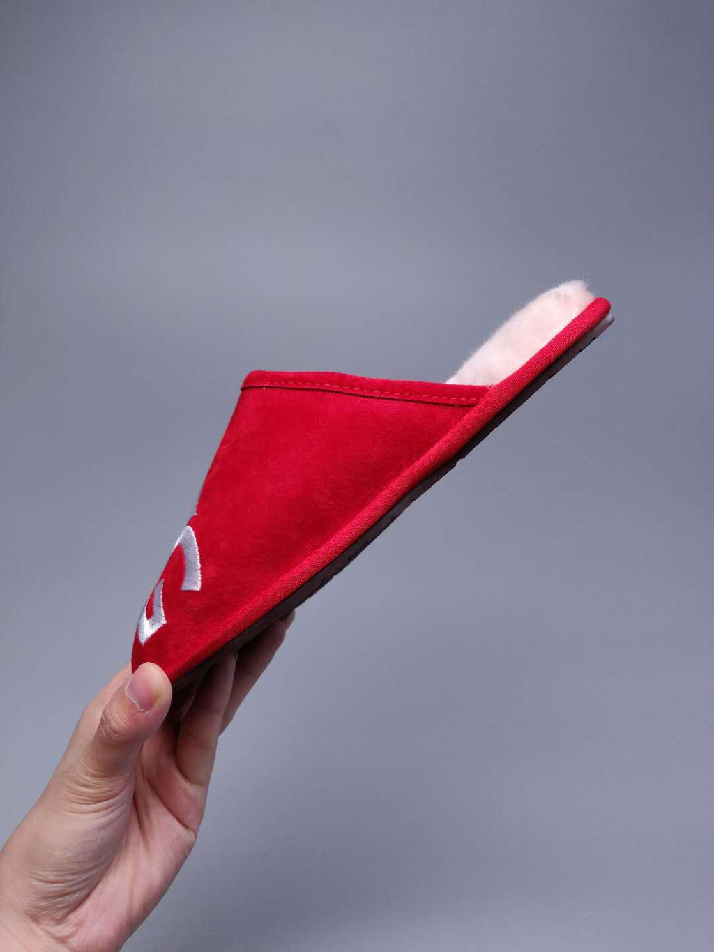 2593 Big G Bright Red Indoor Slippers