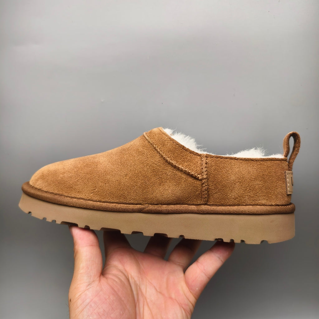 3891 Women's Chestnut Classic Slip-On Shoes