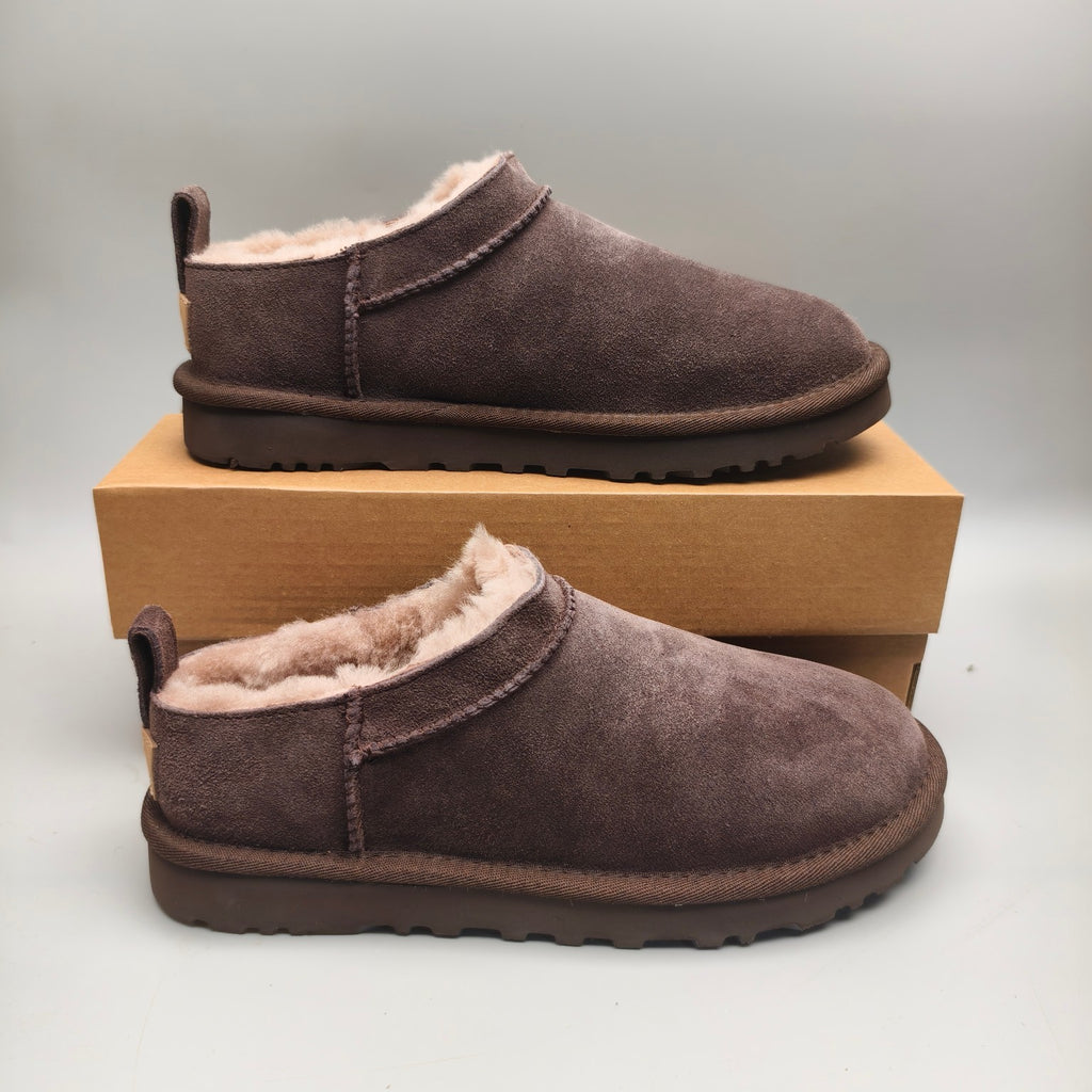 3891 Women's Chocolate Classic Slip-On Shoes