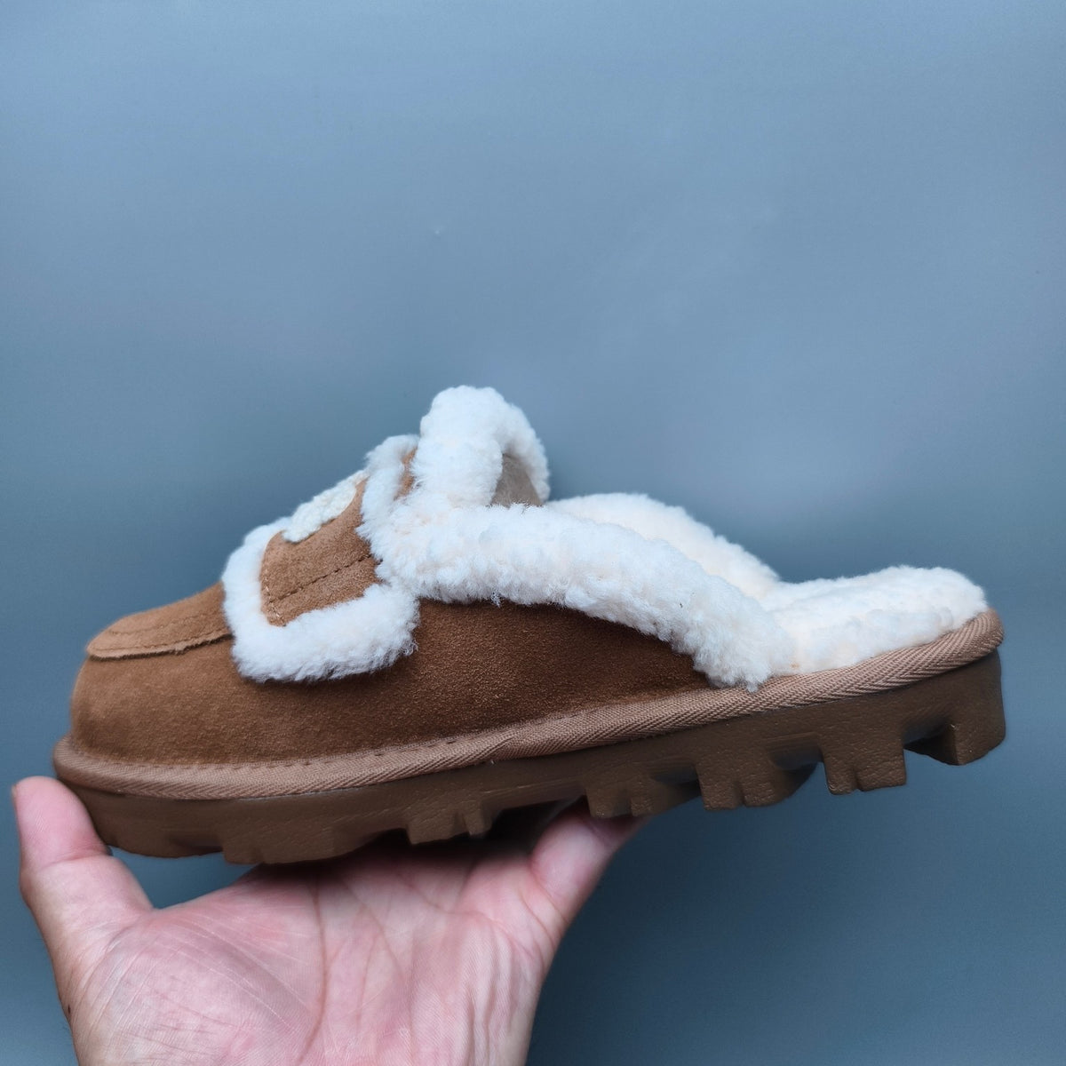 Chestnut Curly Plush Logo Slippers – 1206
