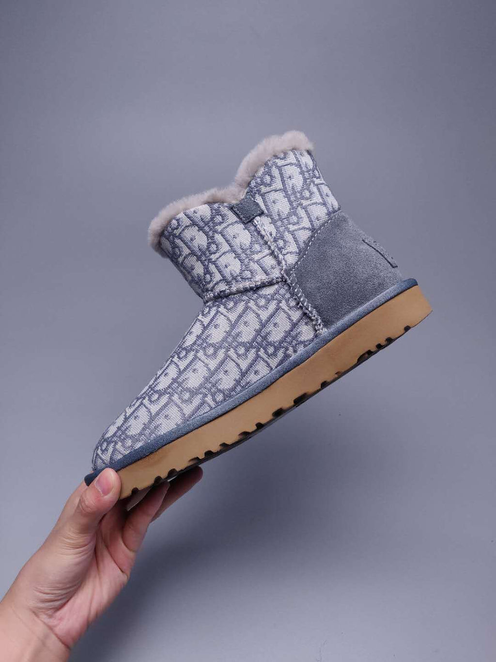 6554 Gray Fabric-Texture Shoes