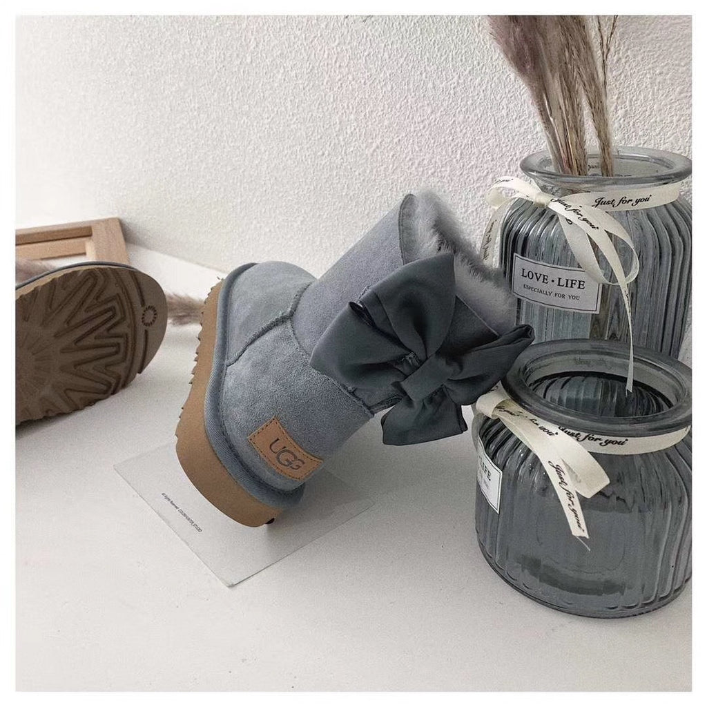 3130 Gray Bow-Detail Ankle Boots