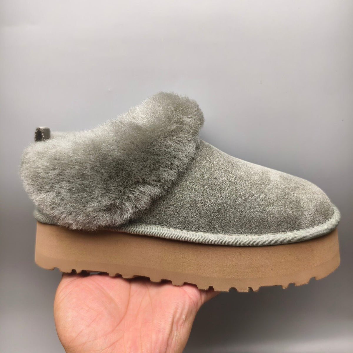 1393 Green Suede-Look Platform Slip-On Shoes