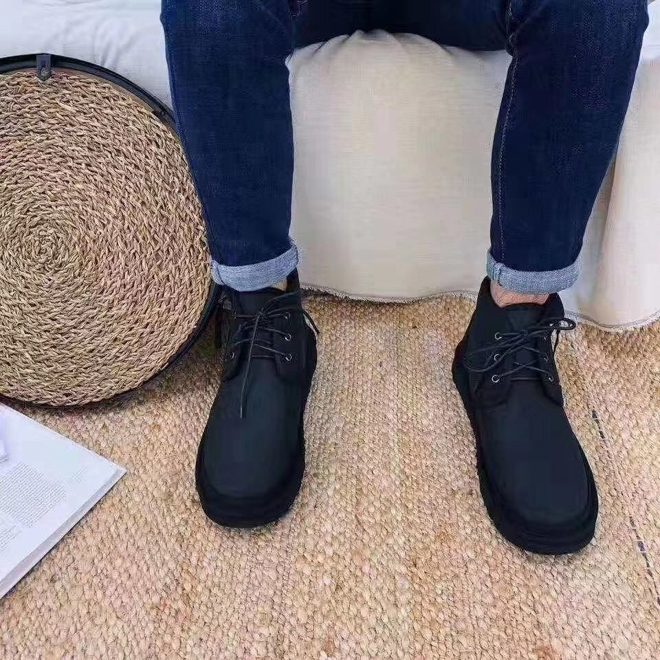 3883 Neum Black Zip-Up Shoes