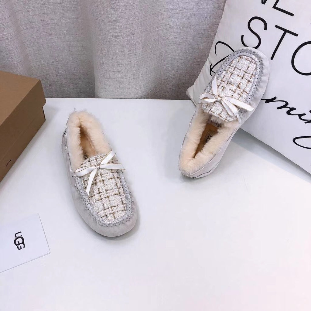 5623 Pearl White Chic Moccasin-Style Loafers