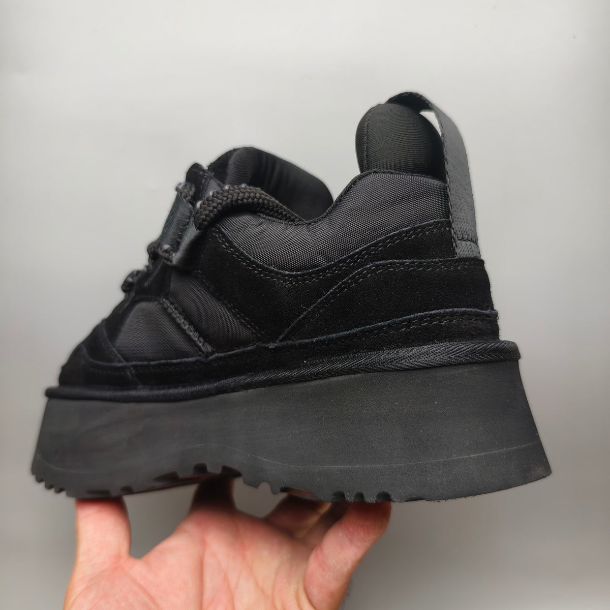 1541 Black Chunky Platform Lace-Up Sneakers