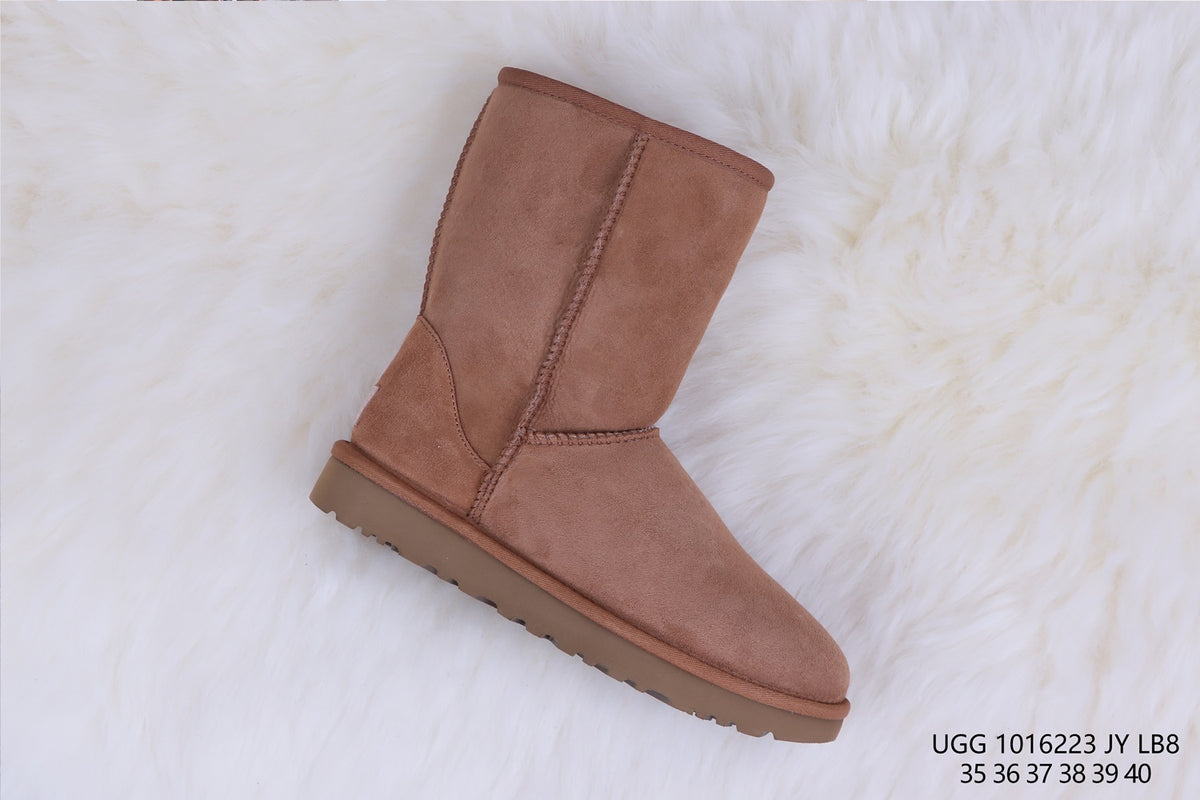 6223 Classic Short II Chestnut Boots