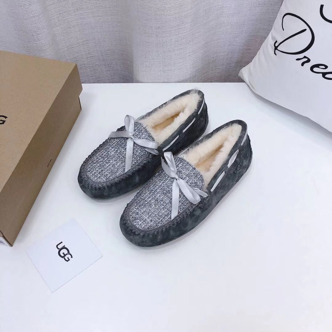 5623 Gray Chic Moccasin-Style Loafers