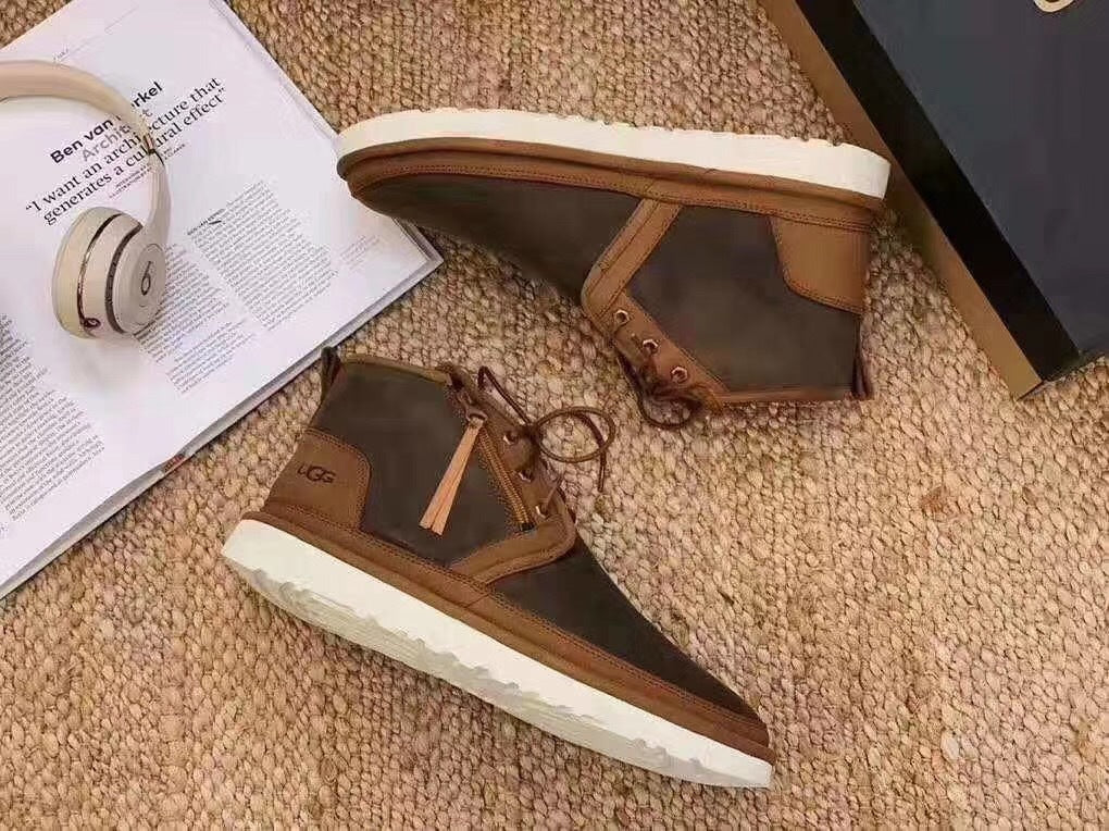 3883 Neum Chestnut Zip-Up Shoes