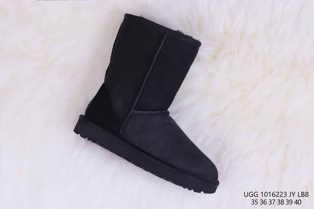 6223 Classic Short II Black Boots