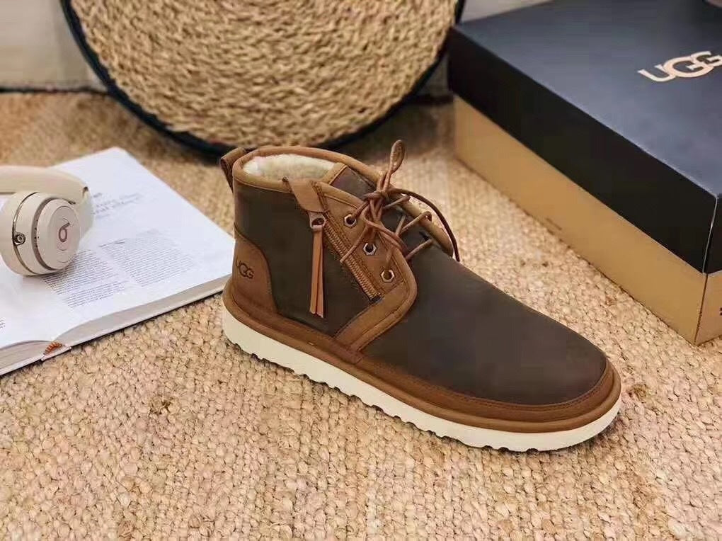 3883 Neum Chestnut Zip-Up Shoes