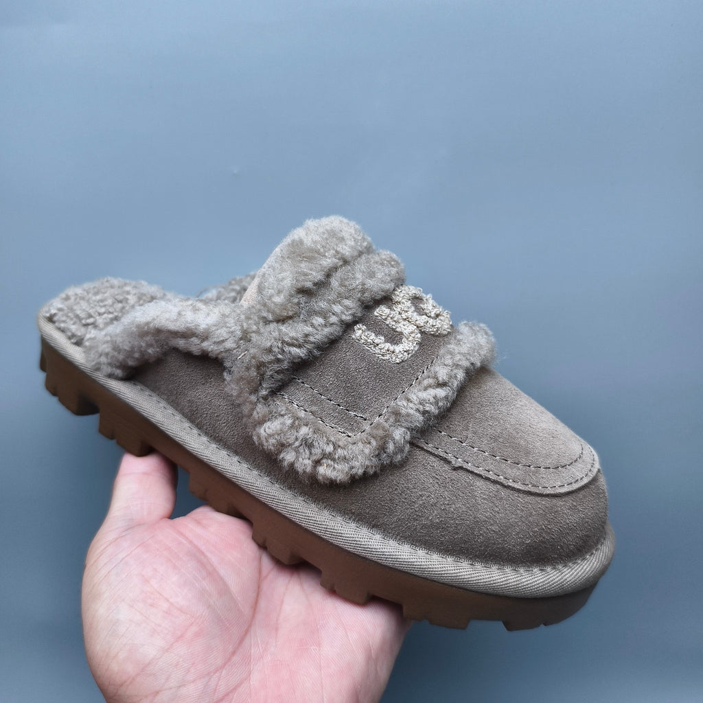Antelope Brown Curly Plush Logo Slippers – 1206