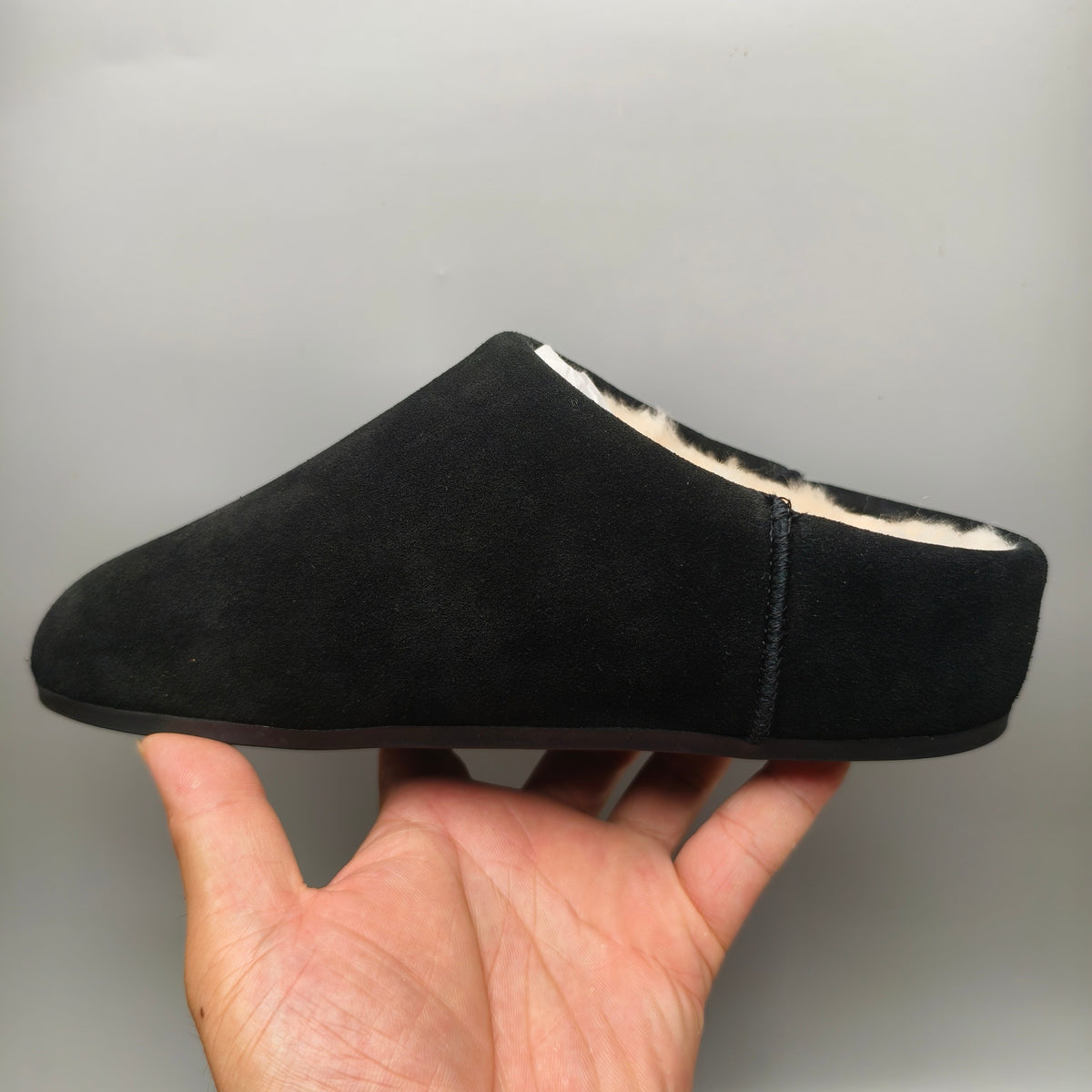 1390 Black Slip-On Casual House Shoes