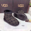 5854 Kids' Chic Black Snow Boots