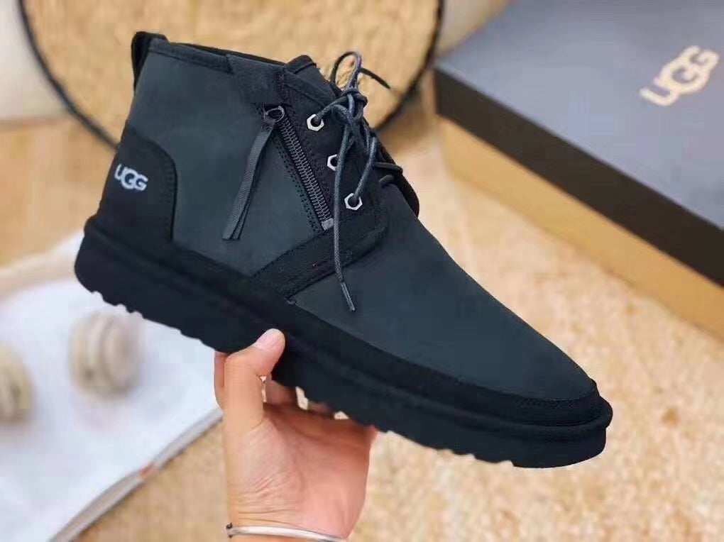 3883 Neum Black Zip-Up Shoes