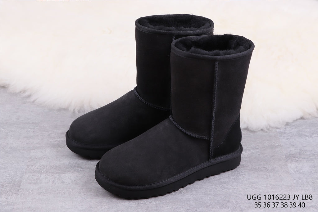 6223 Classic Short II Black Boots