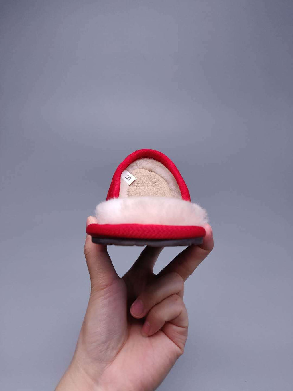 2593 Big G Bright Red Indoor Slippers
