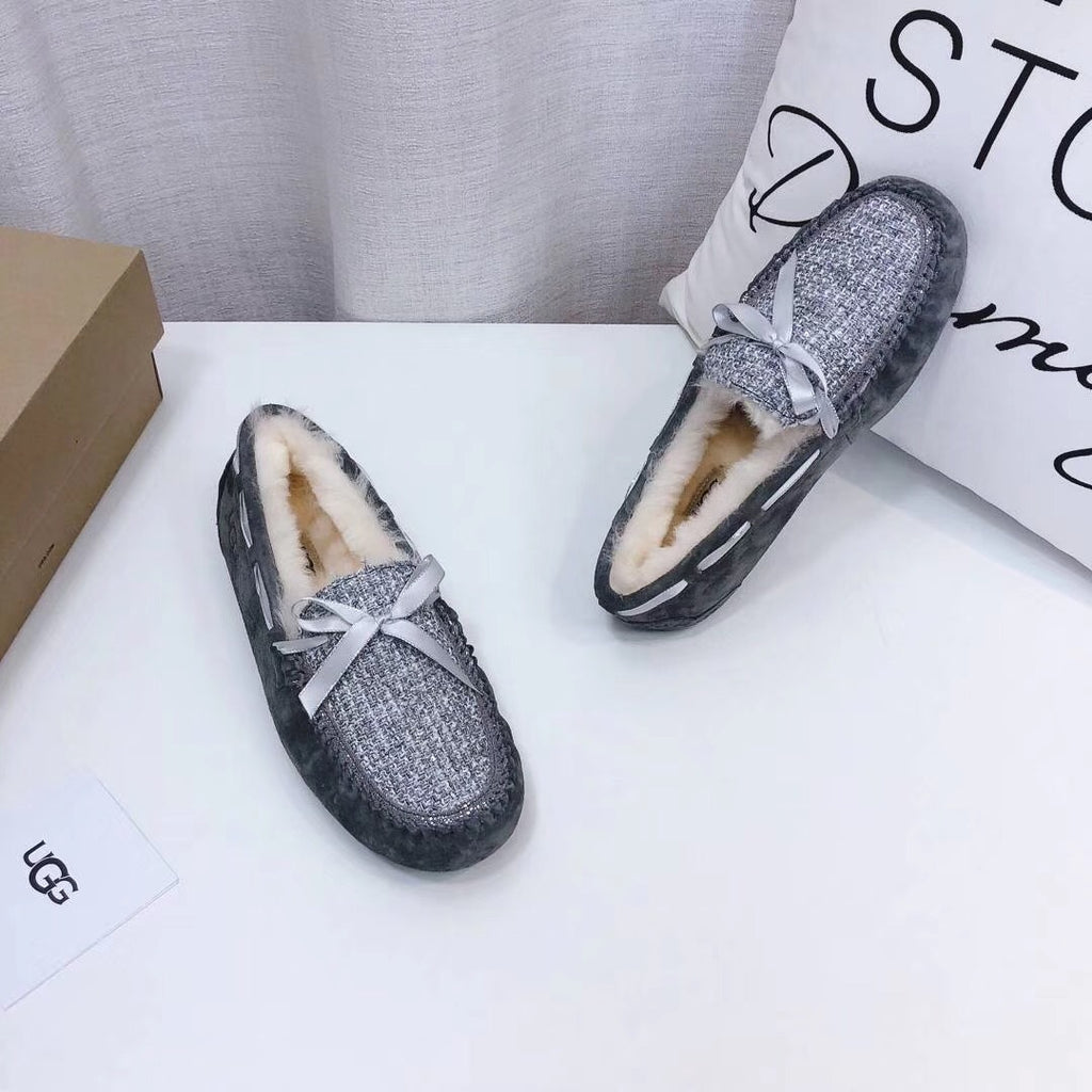 5623 Gray Chic Moccasin-Style Loafers
