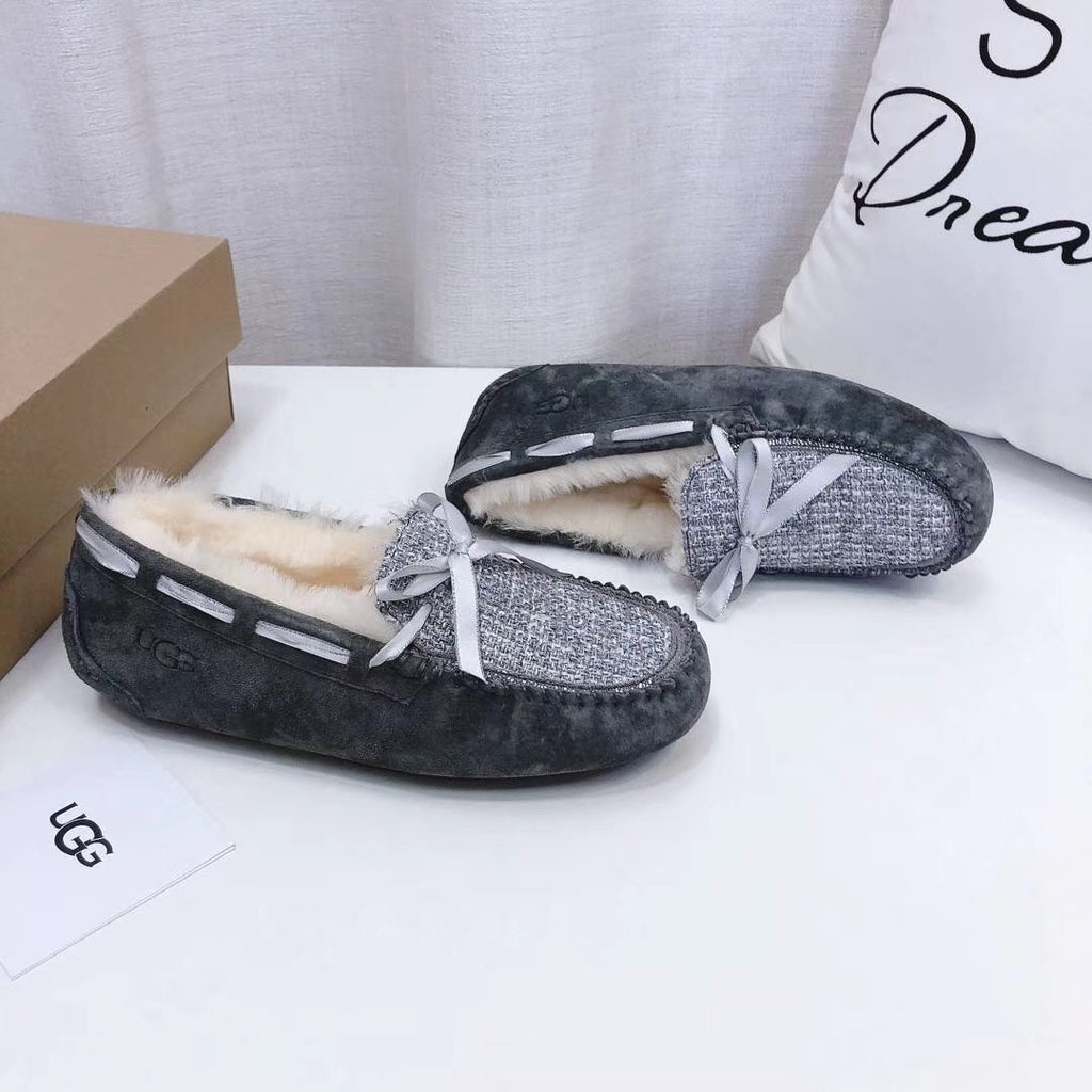5623 Gray Chic Moccasin-Style Loafers
