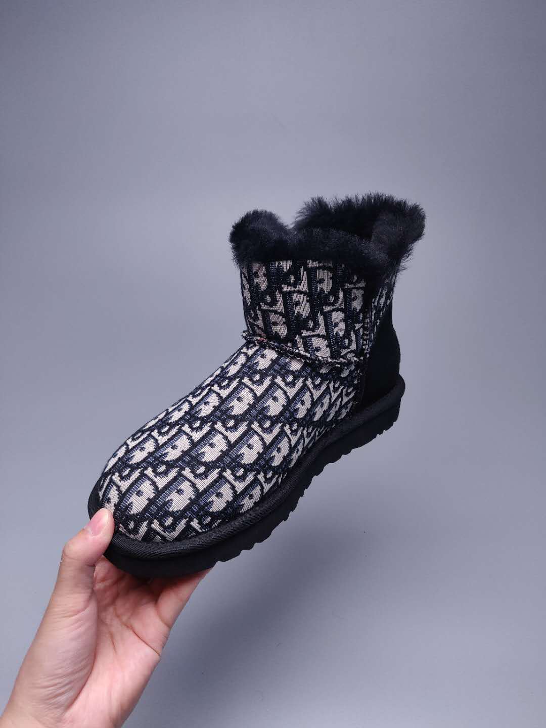 6554 Black Fabric-Texture Shoes