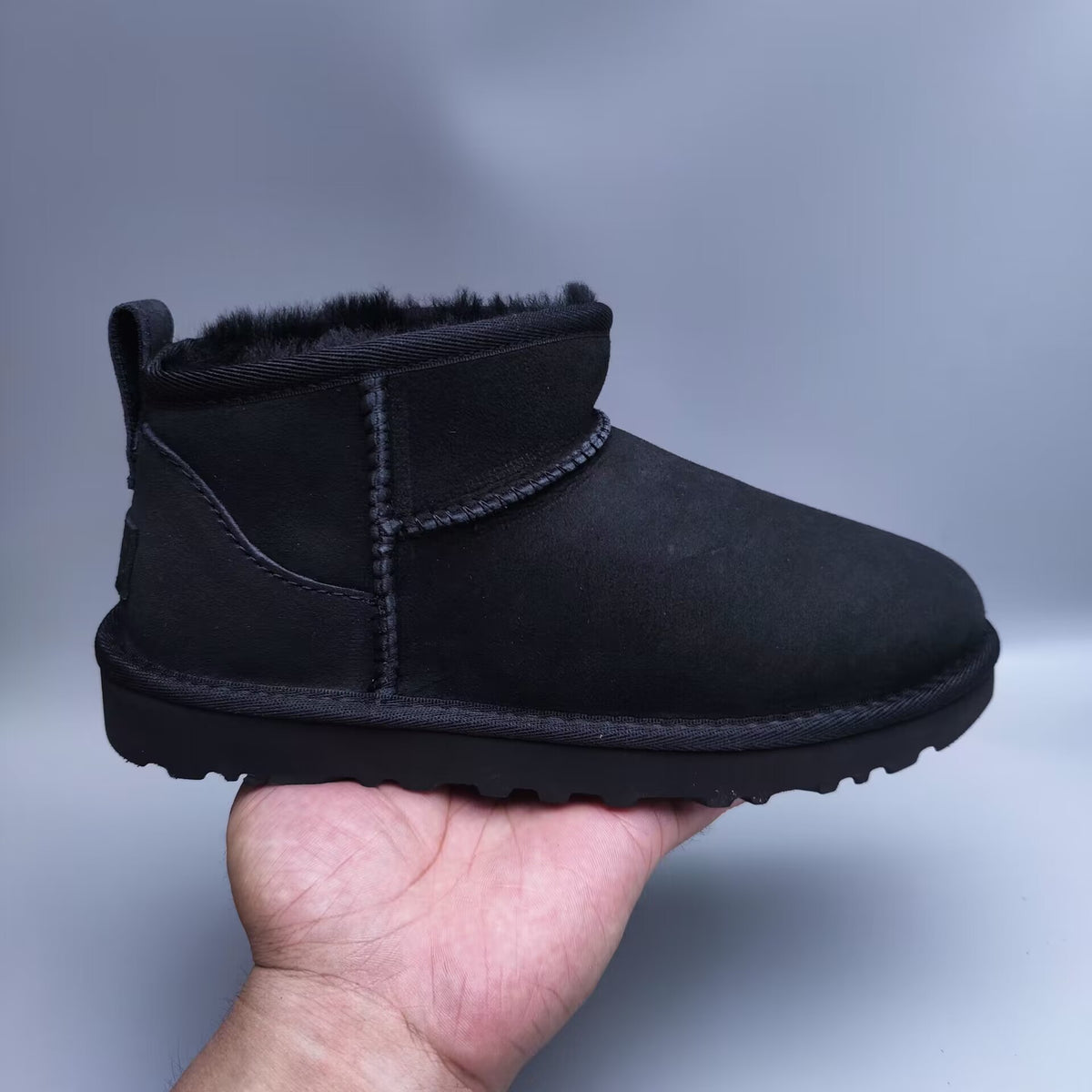 6109 Black Shoes