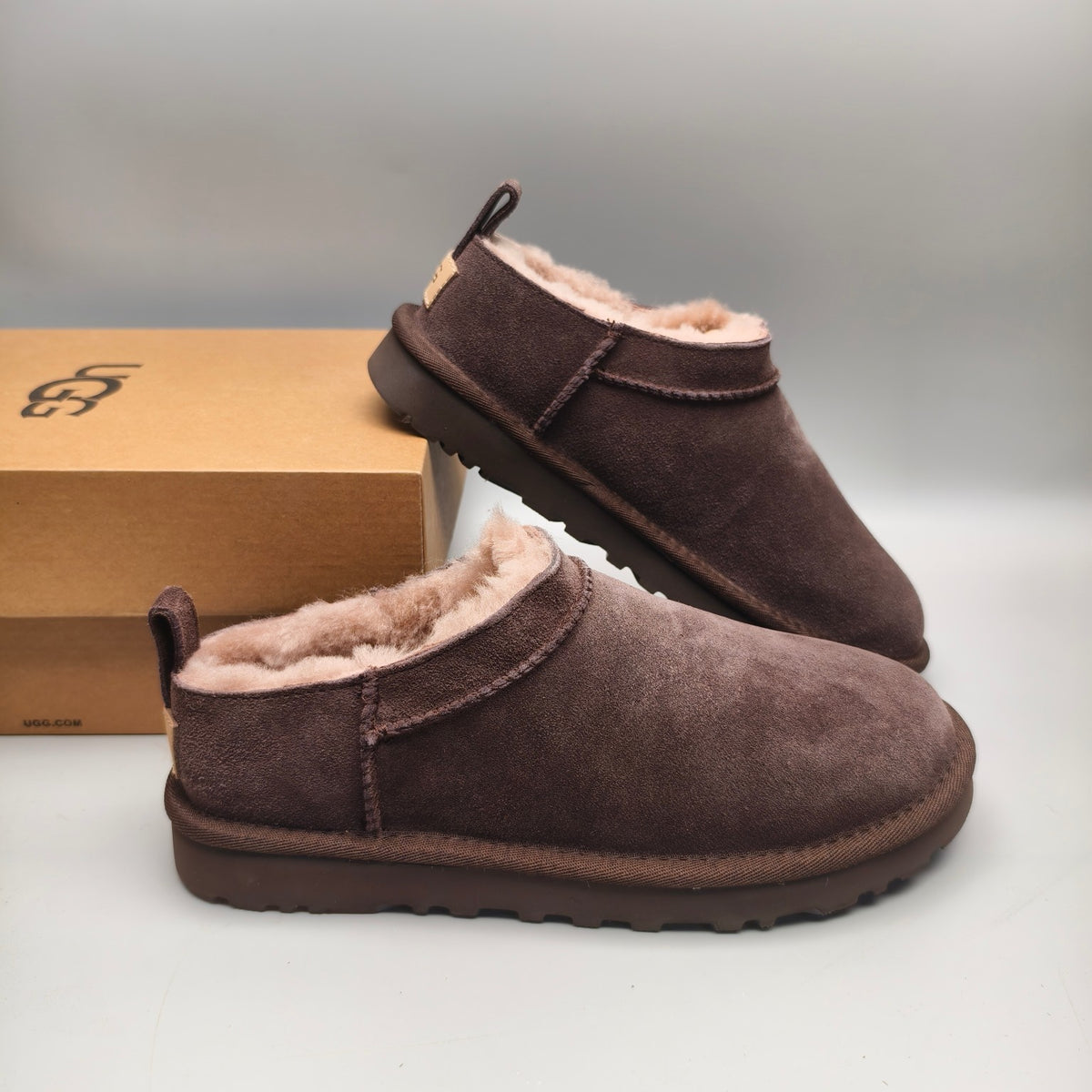 3891 Women's Chocolate Classic Slip-On Shoes