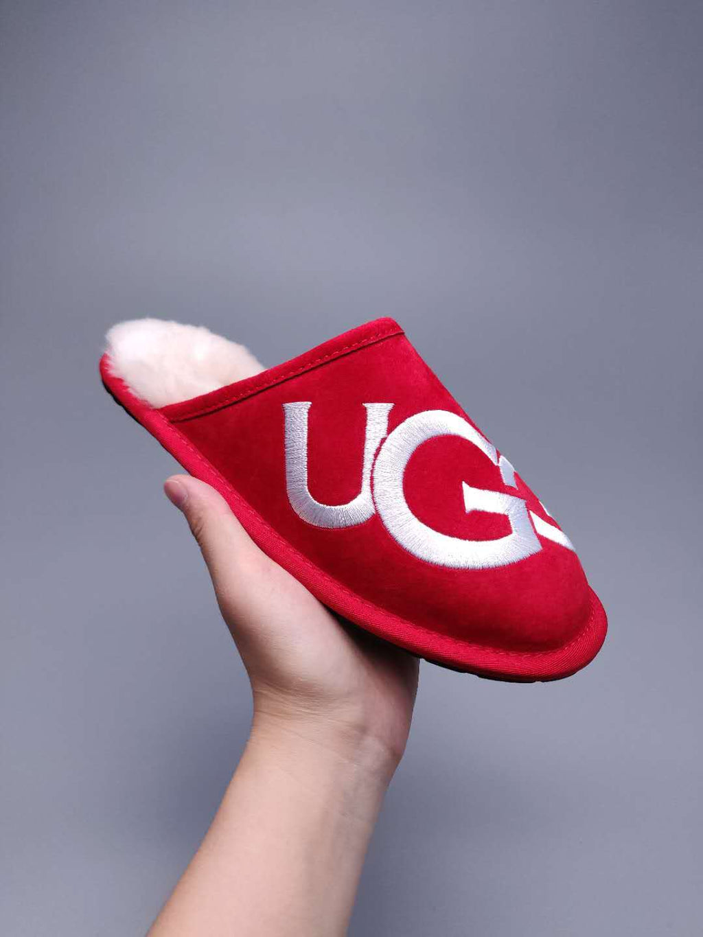 2593 Big G Bright Red Indoor Slippers