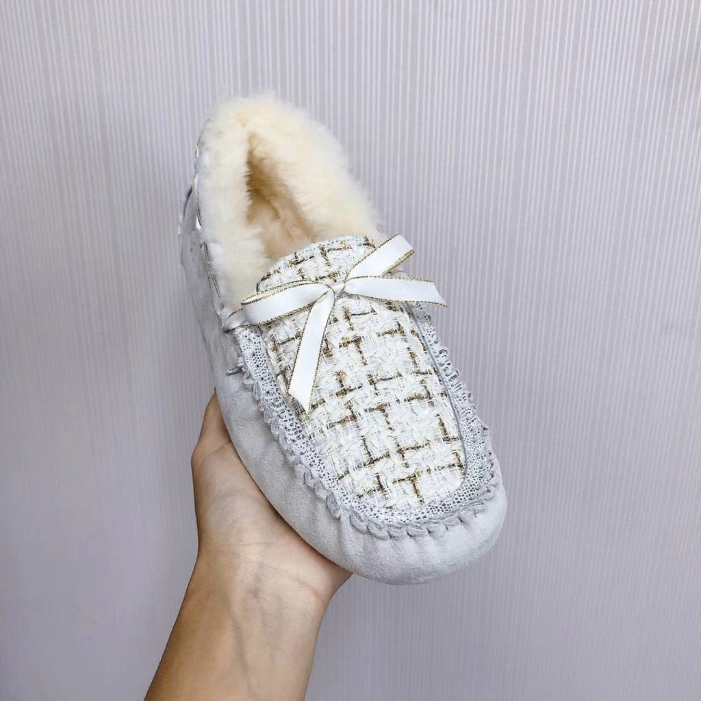 5623 Pearl White Chic Moccasin-Style Loafers
