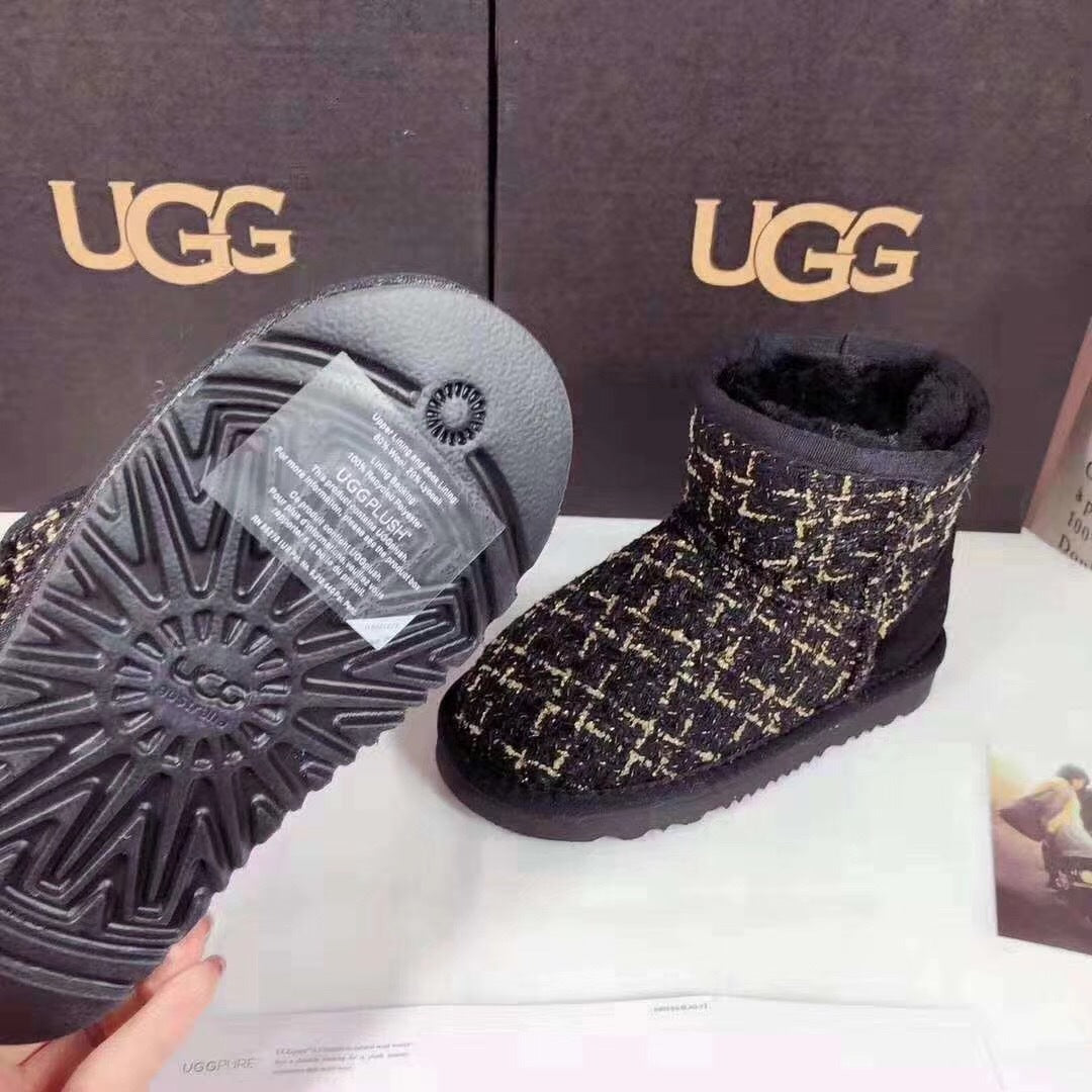 5854 Kids' Chic Black Snow Boots