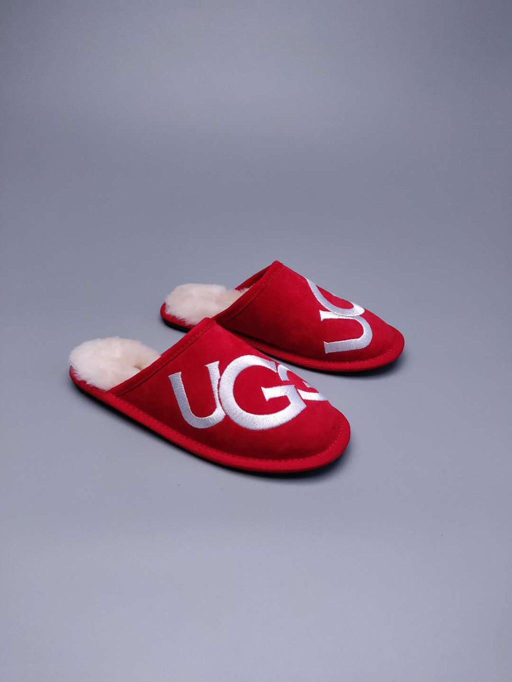 2593 Big G Bright Red Indoor Slippers
