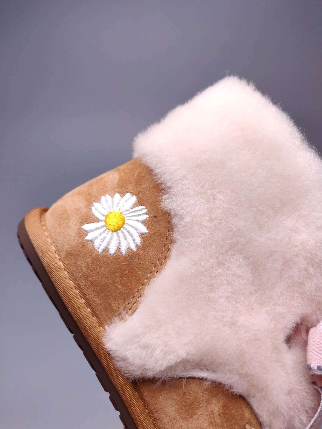 7888 Chestnut Daisy Chain-and-Ribbon Detail Shoes